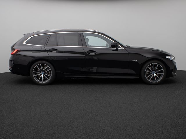 Foto Nummer 5: BMW 330e