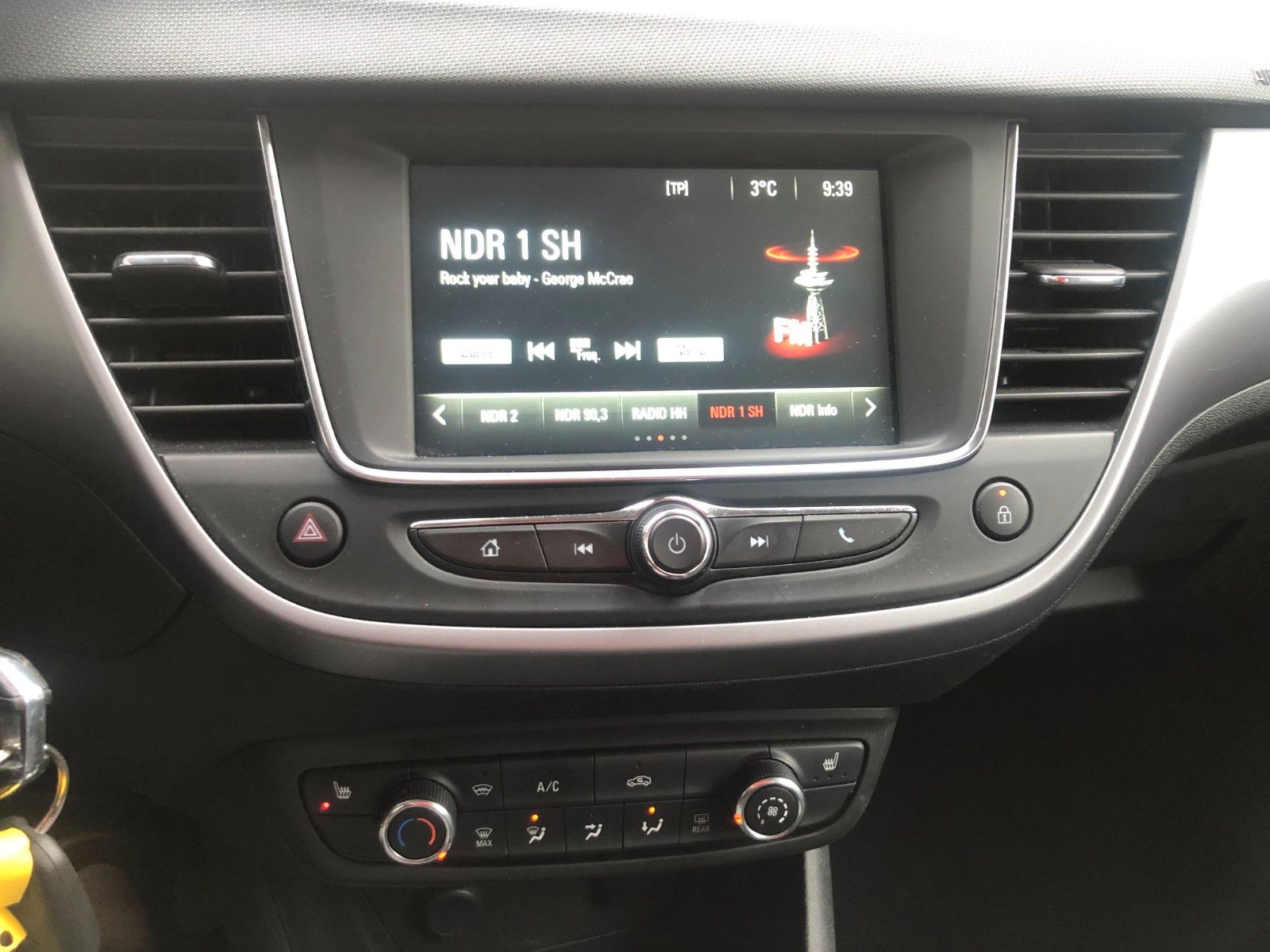 Fahrzeugabbildung Opel Crossland (X) Edition