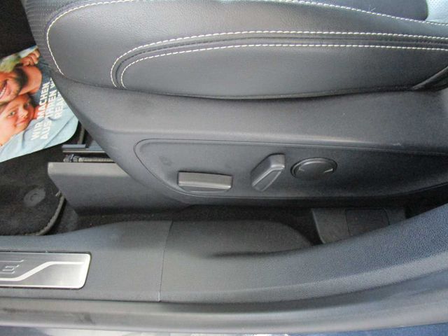 Kuga 2.5 Duratec PHEV VIGNALE/Panodach/LED/PPS/L