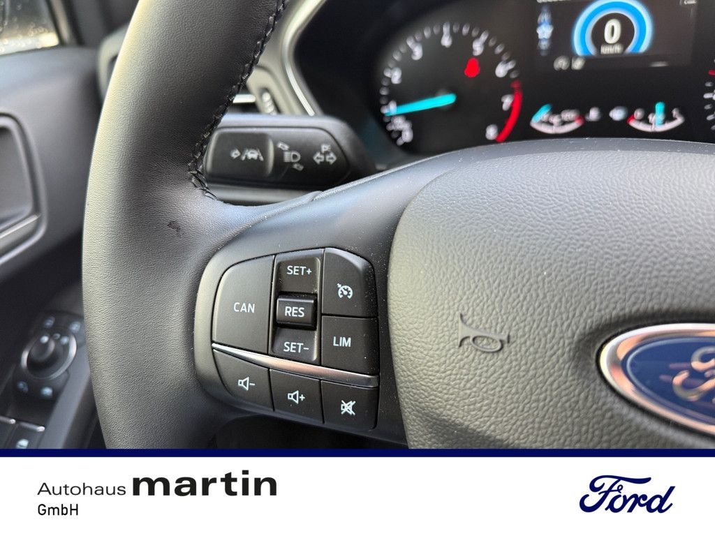 Fahrzeugabbildung Ford Focus 1.0 Titanium KLIMA PDC SHZ NAVI FACEL. LED