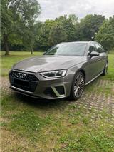 Audi A4 35 TFSI S tronic S line Avant S line