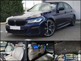 BMW M550i LASER~SOFT-CLOSE~AMBIENT-AIR~360°ALCANTARA - blaue BMW 550