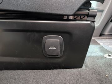Ford Tourneo Custom Tit. 2.0 L1 NEUES MODELL