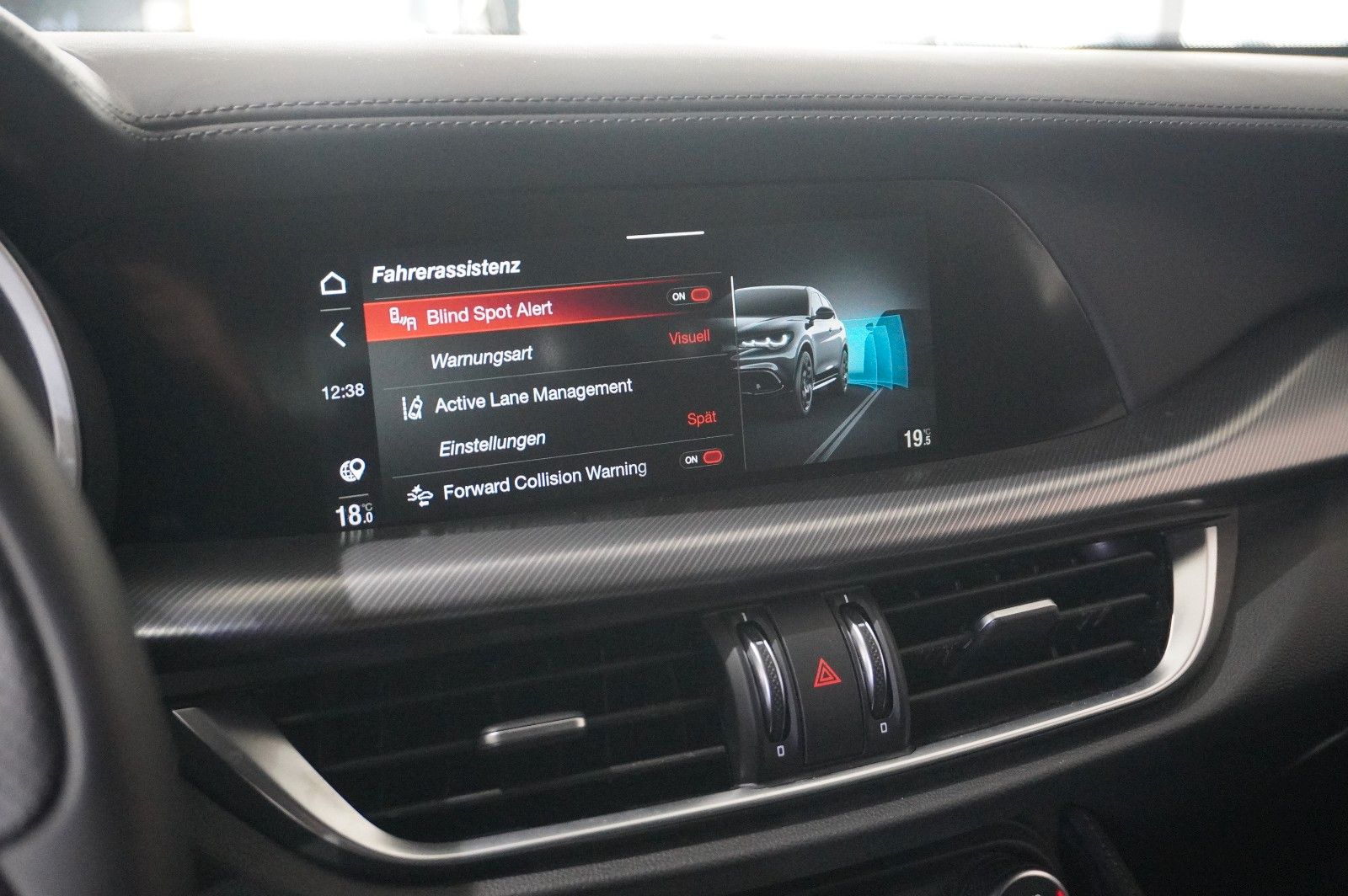 Fahrzeugabbildung Alfa Romeo Stelvio 2.2D VELOCE Q4 NAVI/LED/KAMERA/MATRIX/SH