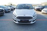 Ford S-MAX Titanium AUTOMATIK 7 Sitze NAVI PDC SHZ - Ford S-Max in Wiesbaden