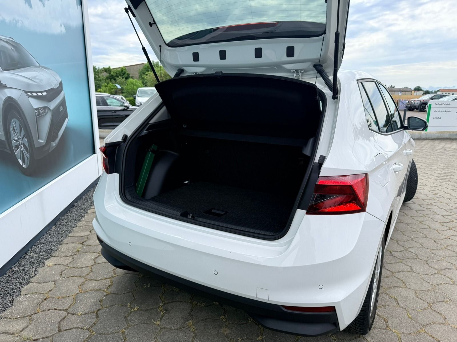 Fahrzeugabbildung SKODA Fabia 95PS 5-Gang*PDC*LED*SHZ*SmartLink