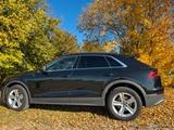 Audi Q8 55 TFSI quattro tiptronic - - gebrauchte Audi Q8 aus dem Jahr 2023