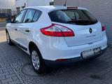 Renault Megane 1,6 III Lim. 5-trg. Authentique 1.Hand HU - Renault Megane: 1.5
