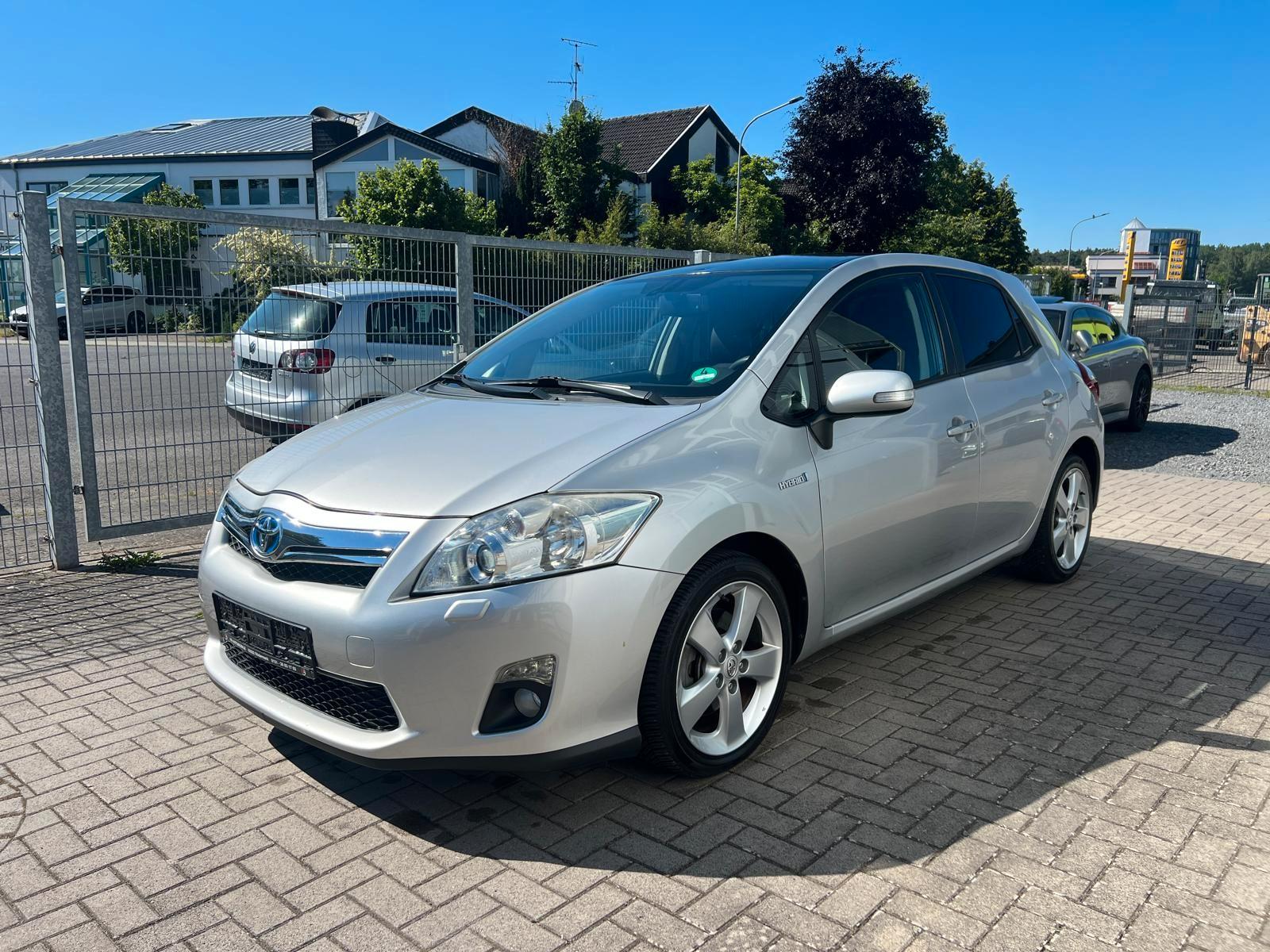 Toyota Auris Hybrid Executive