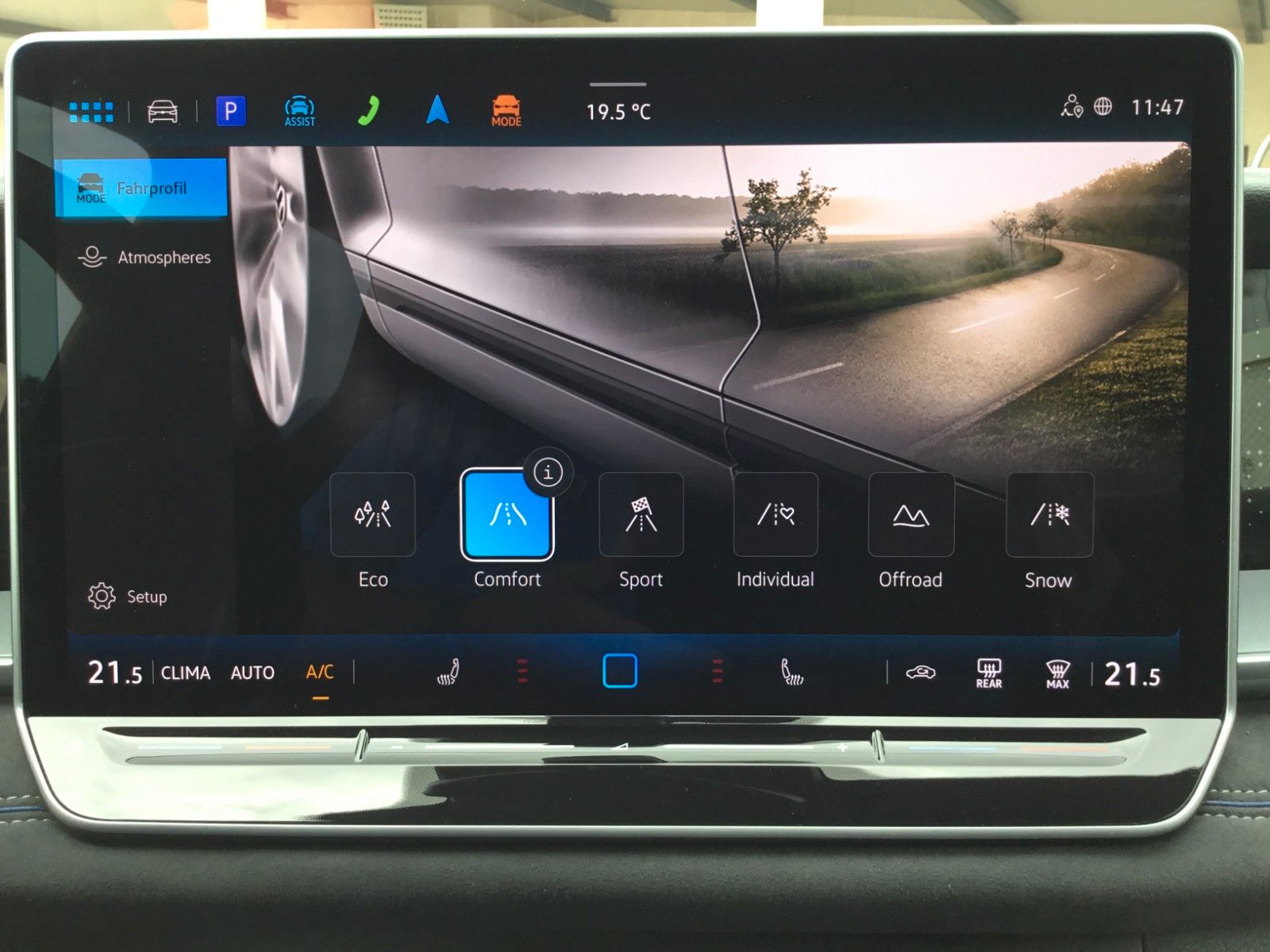 Fahrzeugabbildung Volkswagen Tayron 2.0 TSI DSG 4M R-Line+7S+Pano+AHK+Headup