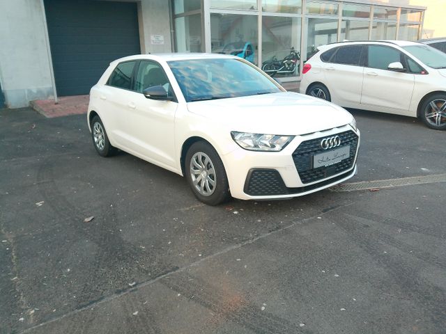 Audi A1 Sportback 25 TFSI Automatik*Virtual*Spur*PDC