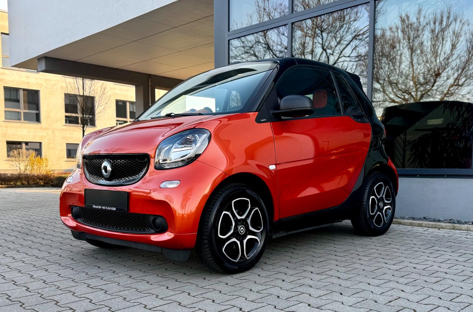 Smart ForTwo Cabrio 90PS*AUTOMATIK*NAVI*KLIMA*SHZ*PDC*