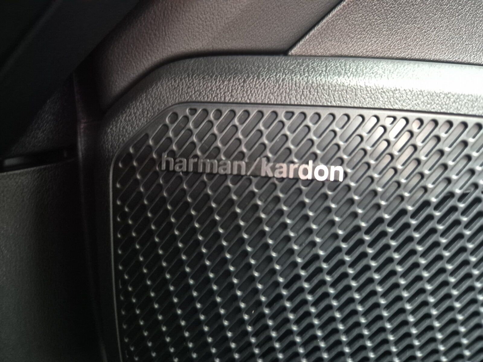 Fahrzeugabbildung Kia K4 Sportswagon 1.6 T-GDI Spirit DriveWise-Park &