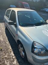 Renault Clio - gebrauchte Renault Clio aus dem Jahr 2002