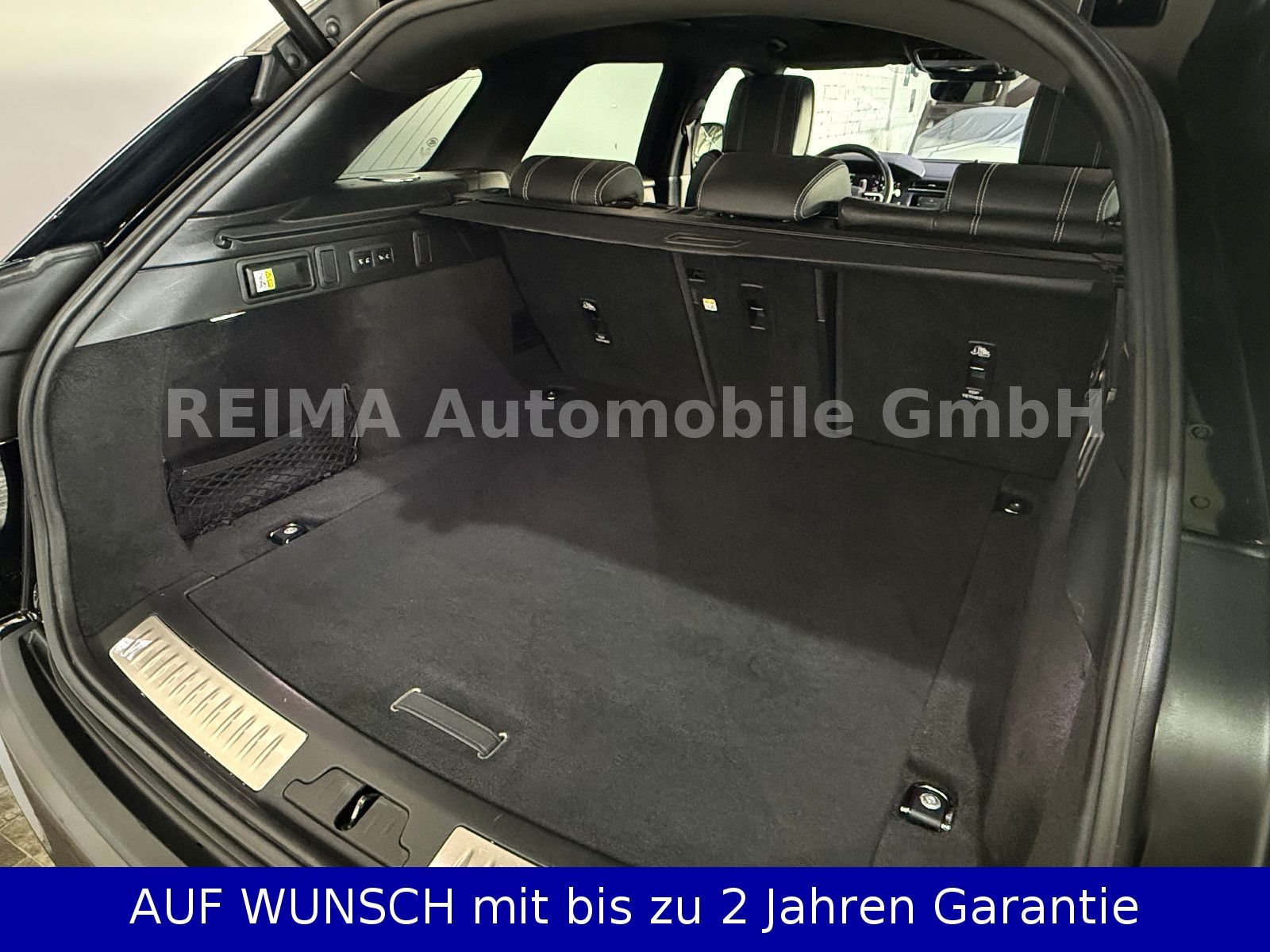 Fahrzeugabbildung Land Rover Range Rover Velar 3.0 P400 R-DYNAMIC, AWD,Laser