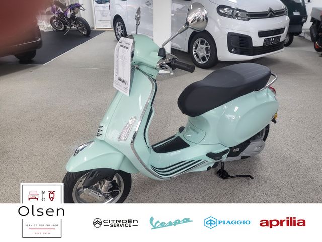 Vespa Primavera 125 Verde E5+ Lagerfahrzeug