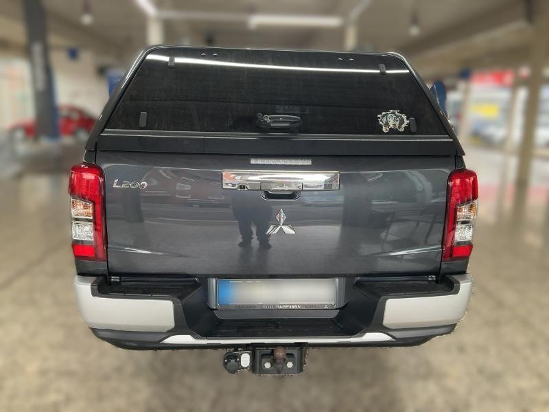 Mitsubishi L200 Doppelkabine Select 2.2 DI-D 4WD Automatik