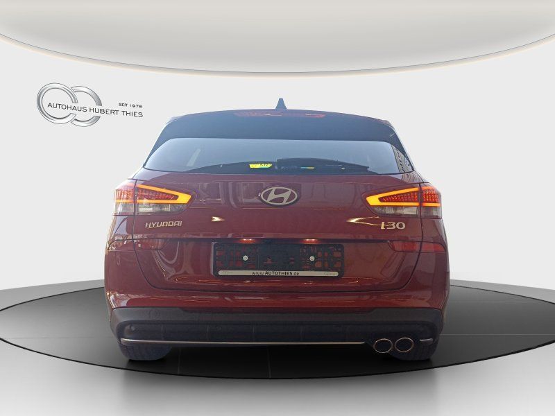 Fahrzeugansicht 6 Fahrzeugabbildung Hyundai i30 Kombi 1.5 T-GDI N-Line