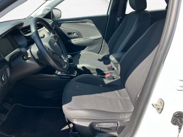 Fotografie des Opel Corsa F Elegance Sitz.-Lenkradheizung LED