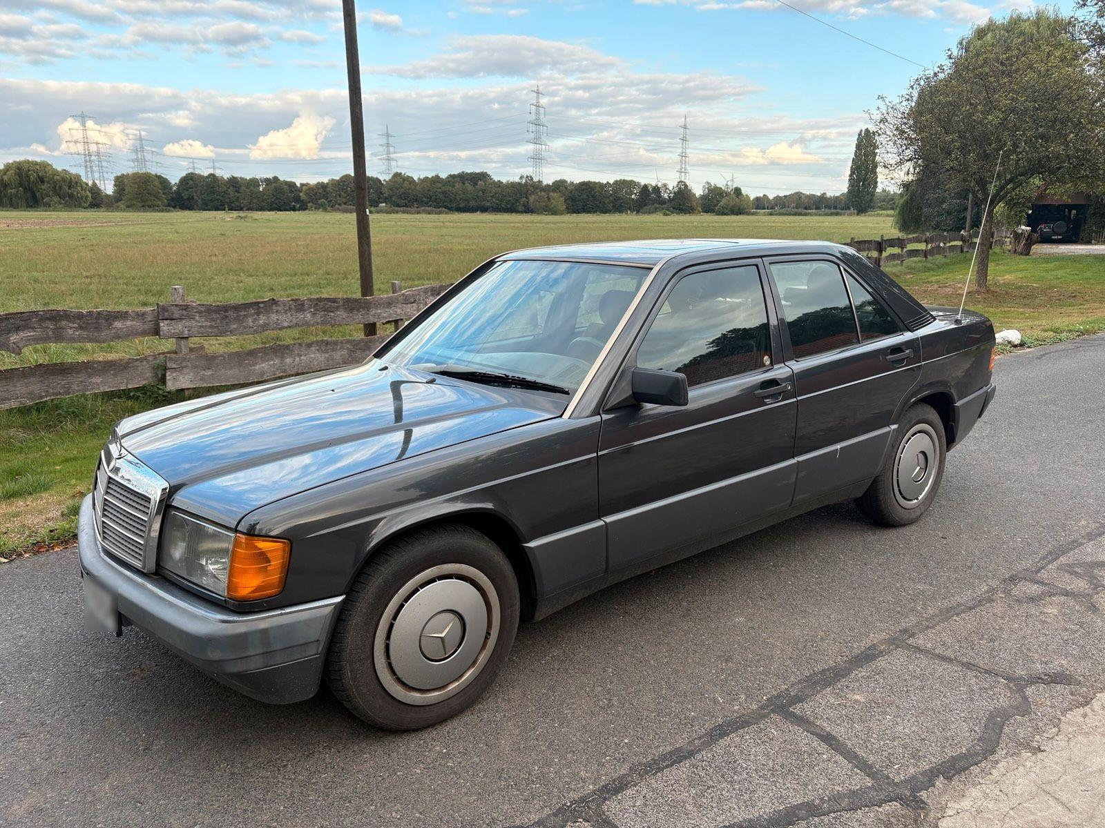 Mercedes-Benz 190