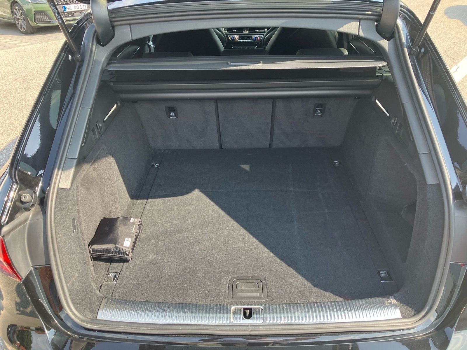 Audi A4 - Bild 8