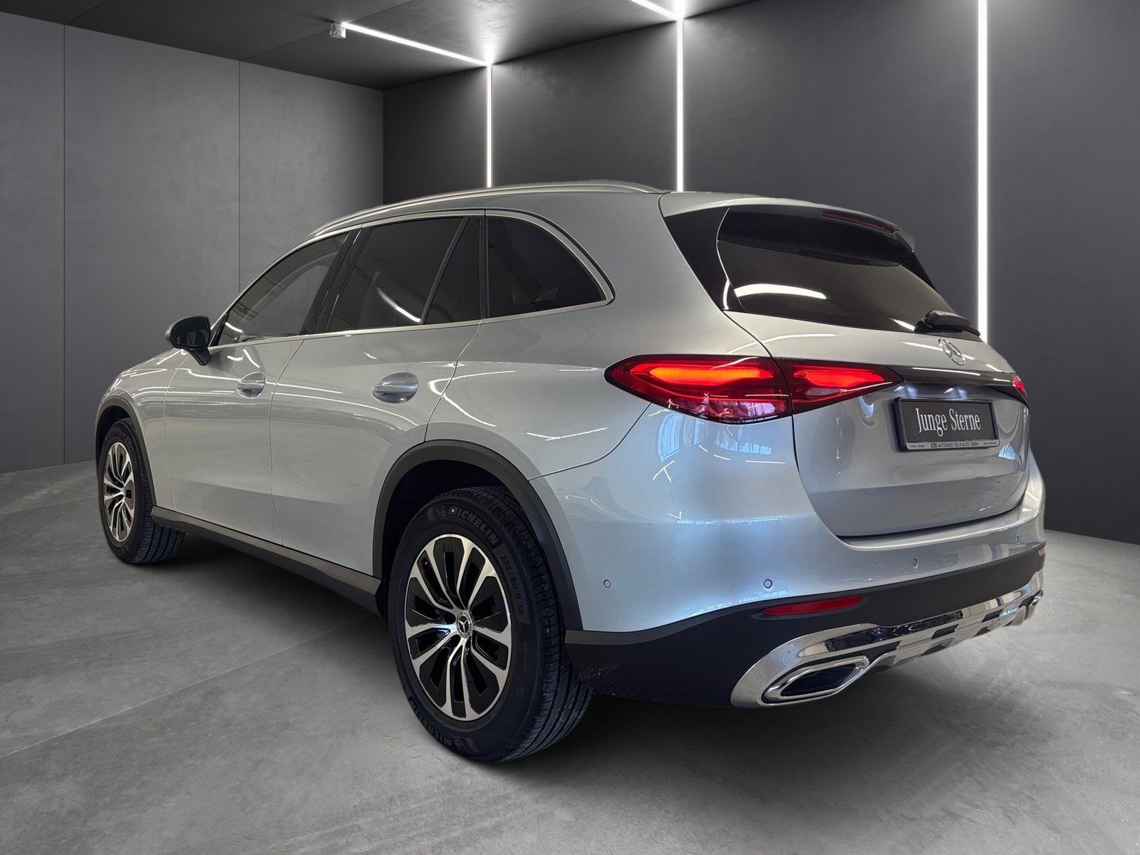 Fahrzeugabbildung Mercedes-Benz GLC 200 4M Avantgarde*Distro*360*Totwin*Memo*LED