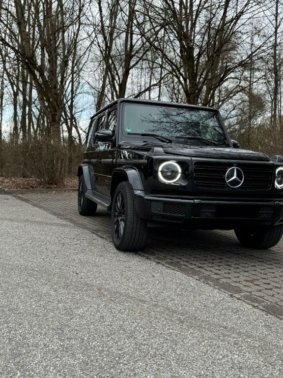 Image of Mercedes-Benz G 400