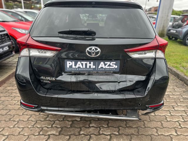 Toyota Auris Touring Sports Team D * Unfall*