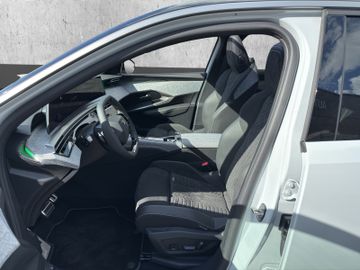 Peugeot 3008 1.2 136 GT +Navi+Kam.+LED+SD+Massage+SHZ
