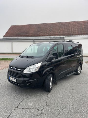 Ford Tourneo Custom L1H1/TÜV,M&S,Inspektion *NEU* AHK