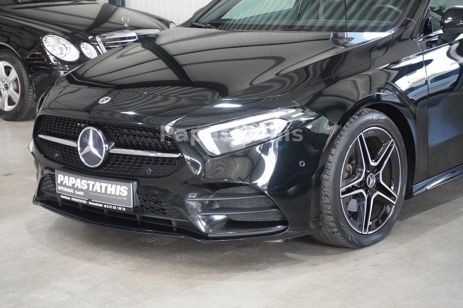 Mercedes-Benz A 200 d AMG Edition 2021 WIDE CAM AMBIENTE LED foto 5