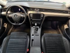 VW Passat Variant Highline 2.HAND/DSG/AHK/VIRTUAL!