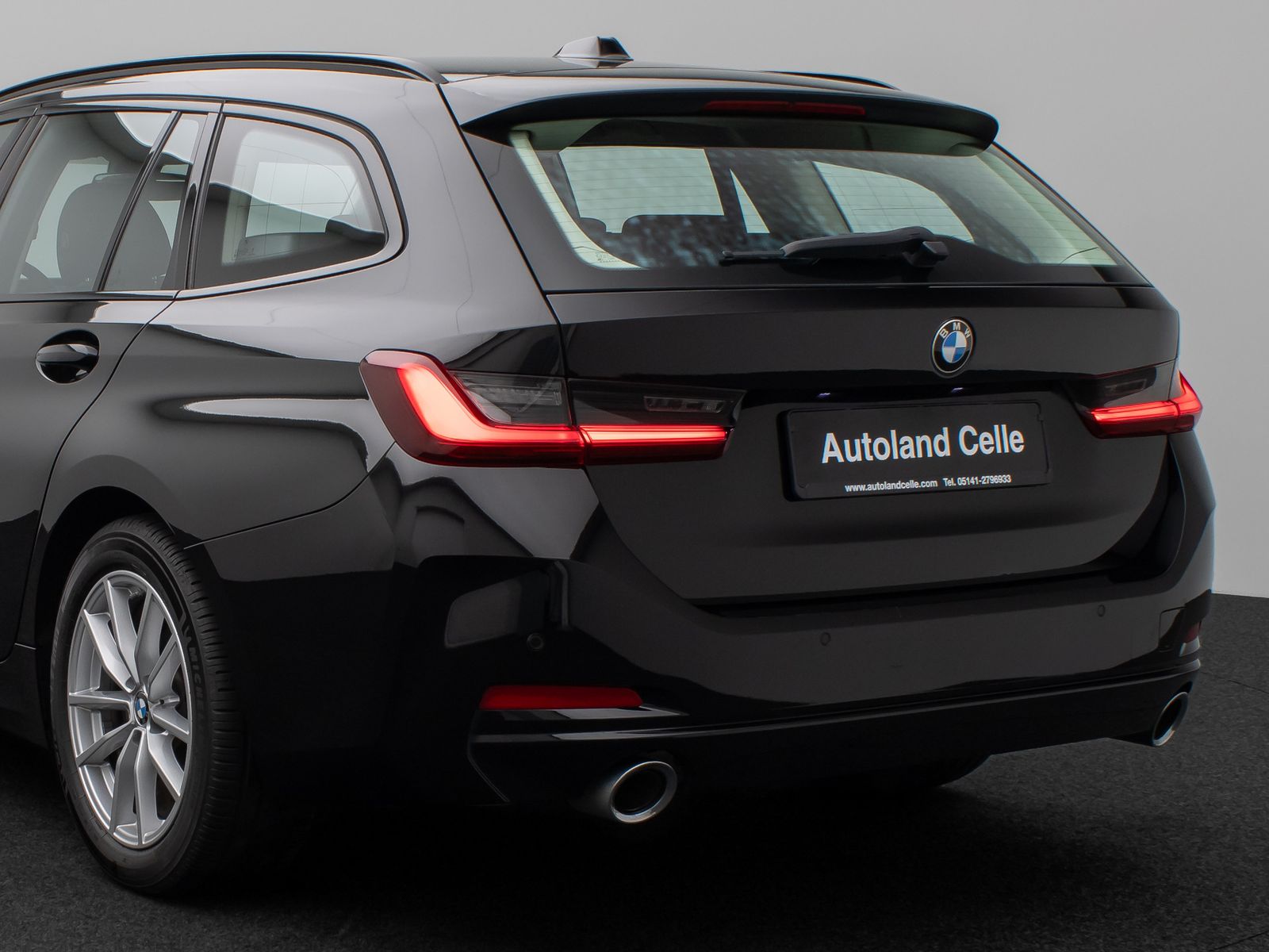 Fahrzeugabbildung BMW 320d HUD DAB CockPitPro Geschwindigkeitsr Sport