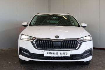 Skoda Octavia 2.0 TDI Clever AID+KAM+LED+KEY+CARPLAY