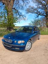 BMW 316ti Compact - - BMW 316 aus 2001: Compact