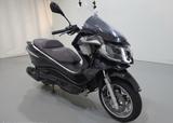 Piaggio X10 350 Executive BS 25kw Bjr.2018 - PIAGGIO X10