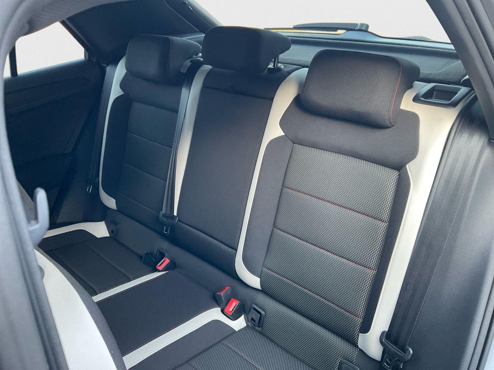 Volkswagen T-Roc 1.5 TSI DSG