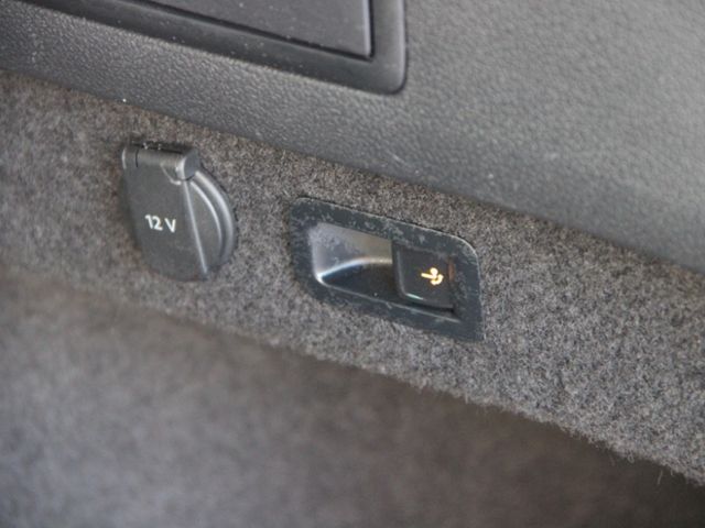 Volkswagen Passat Variant 2.0 TDI 4 Motion Business Niveaur