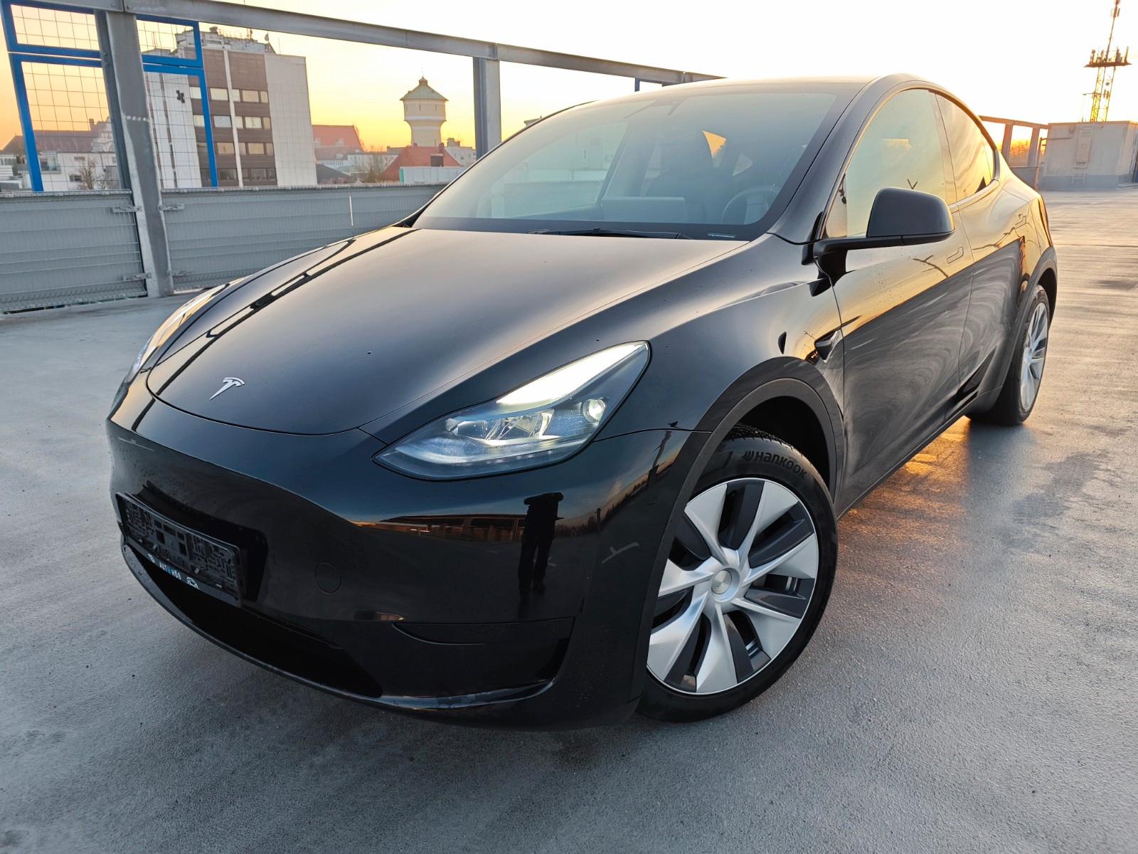 Tesla Model Y SR RWD Pano/ACC/Kamera/LED/19"/NETTO27`3