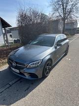 Mercedes-Benz C 220 d 4MATIC T Autom. AMG Line