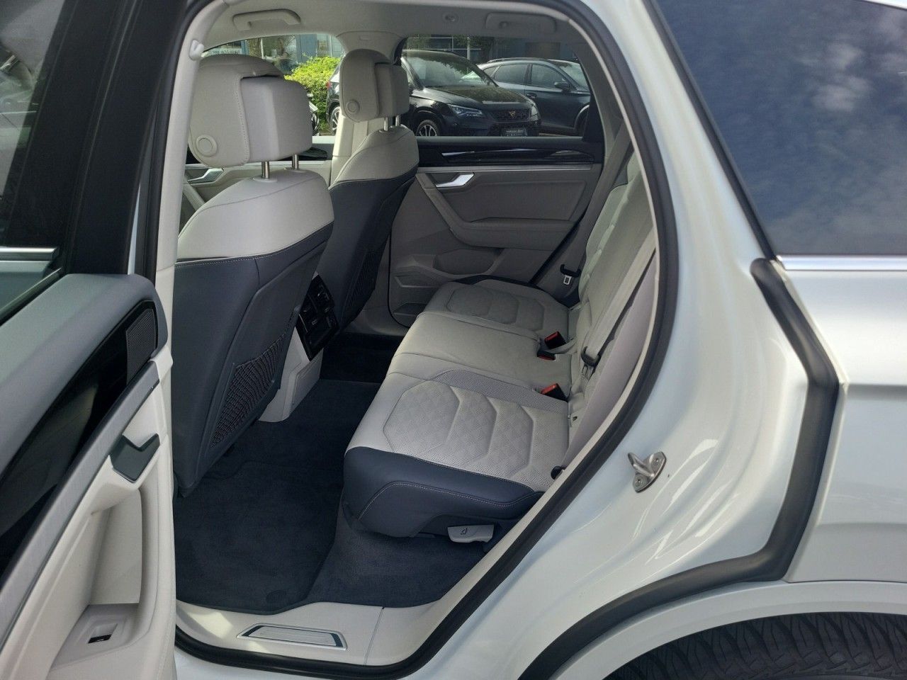 Volkswagen Touareg Elegance 360° HUD Leder LED R-Kam. SHZ foto 8