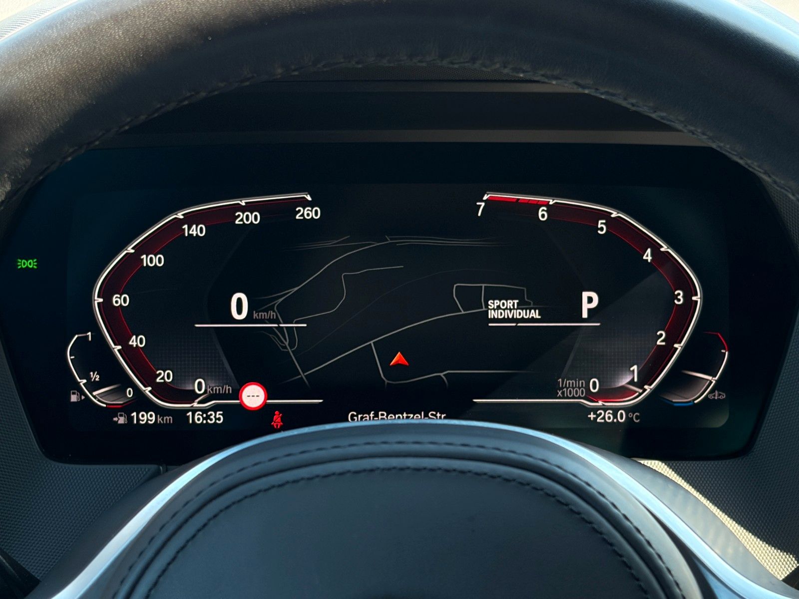 Fahrzeugabbildung BMW 118i M Sport Autom SHZ LHZ Hifi Amb Navi CarPlay