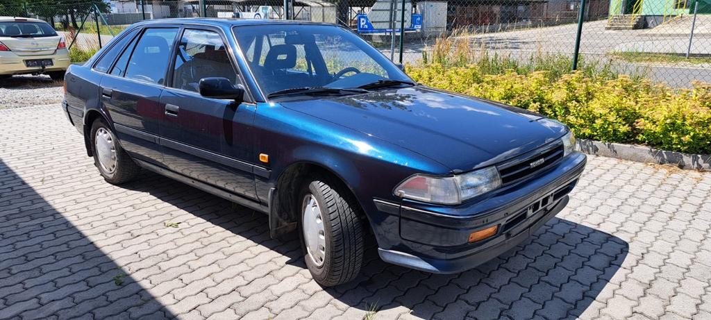 Toyota Carina