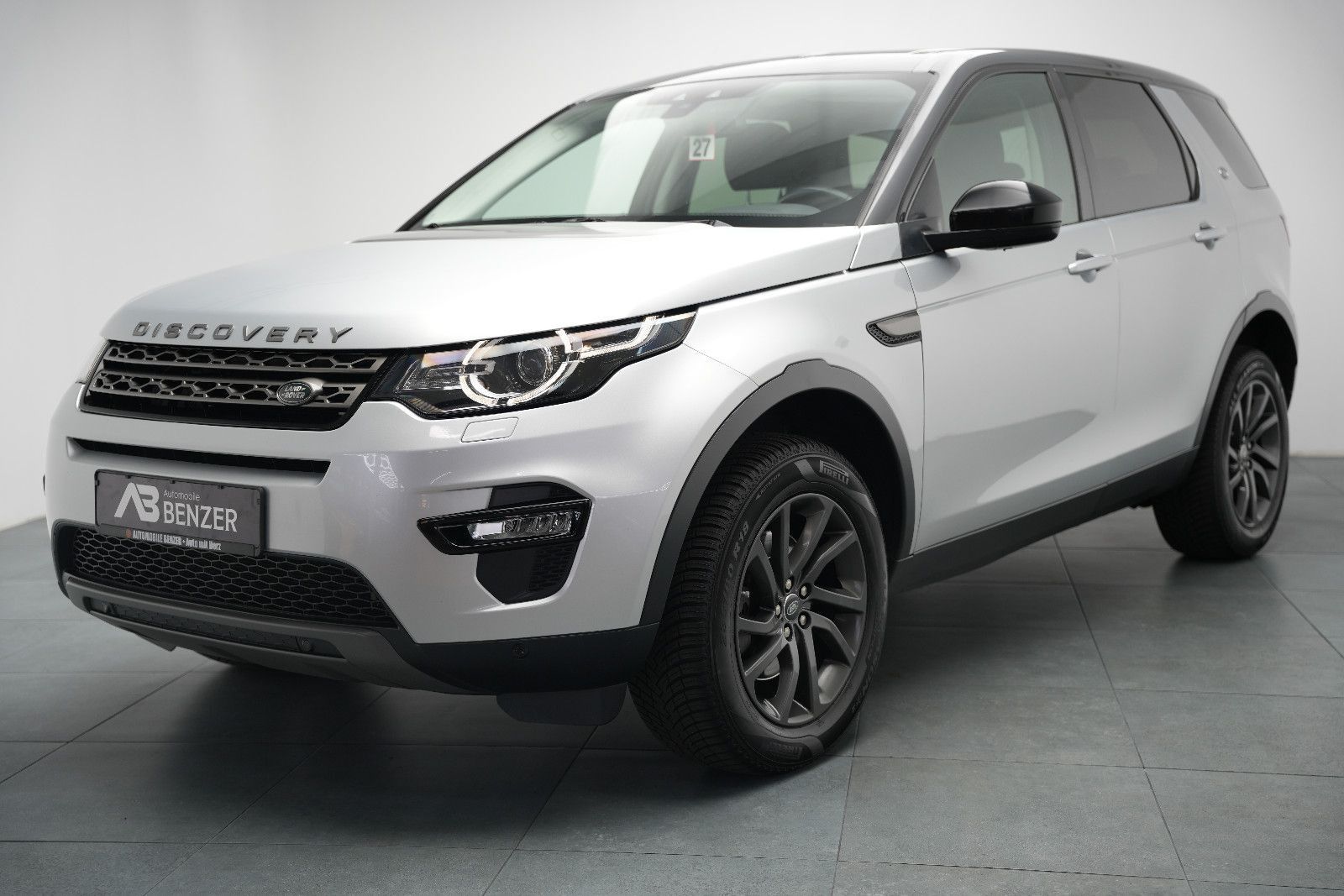 Fahrzeugabbildung Land Rover Discovery Sport SE AWD *Kamera*Navi*SHZ