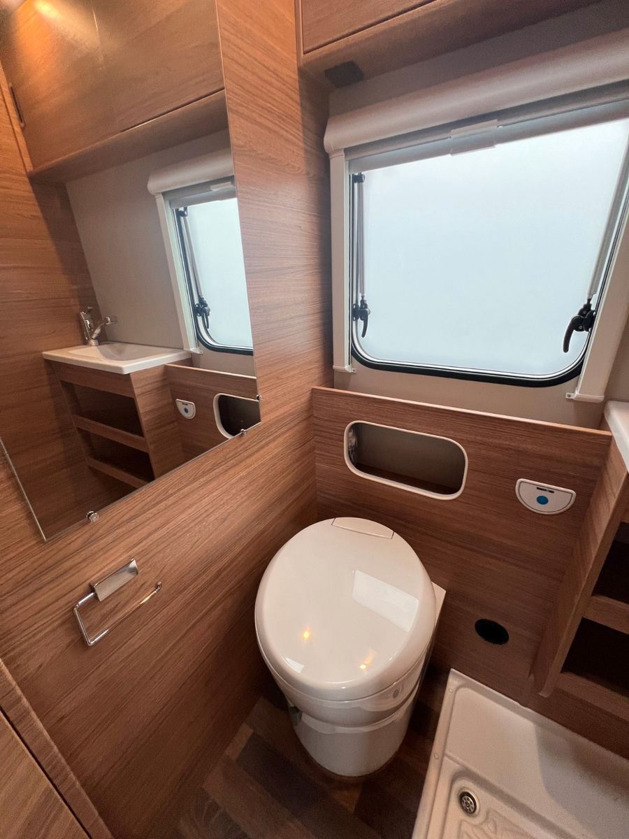 Fahrzeugabbildung Weinsberg CaraHome 650 MEG