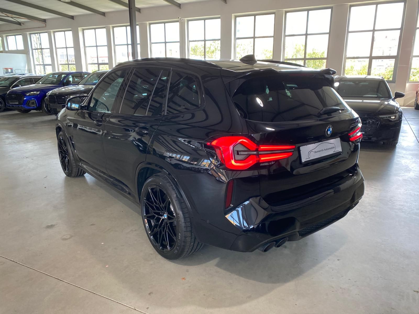 Fahrzeugabbildung BMW X3 M Competition/Leder Rot/Laser/Pano/HUD/H&K/
