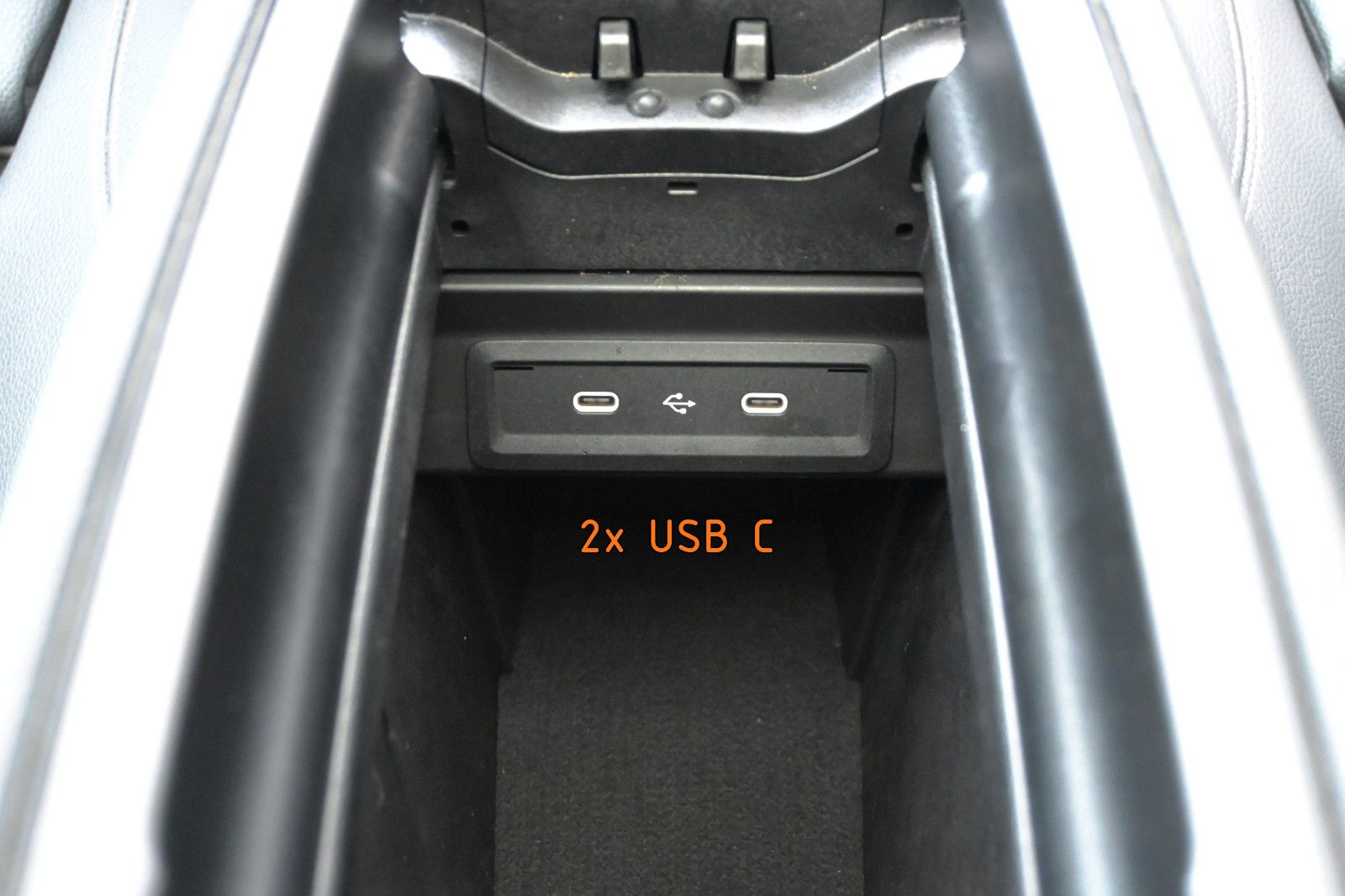 Fahrzeugabbildung Mercedes-Benz GLA 180 d DCT Progressive °ACC°PANO°MEMO°KEYLESS