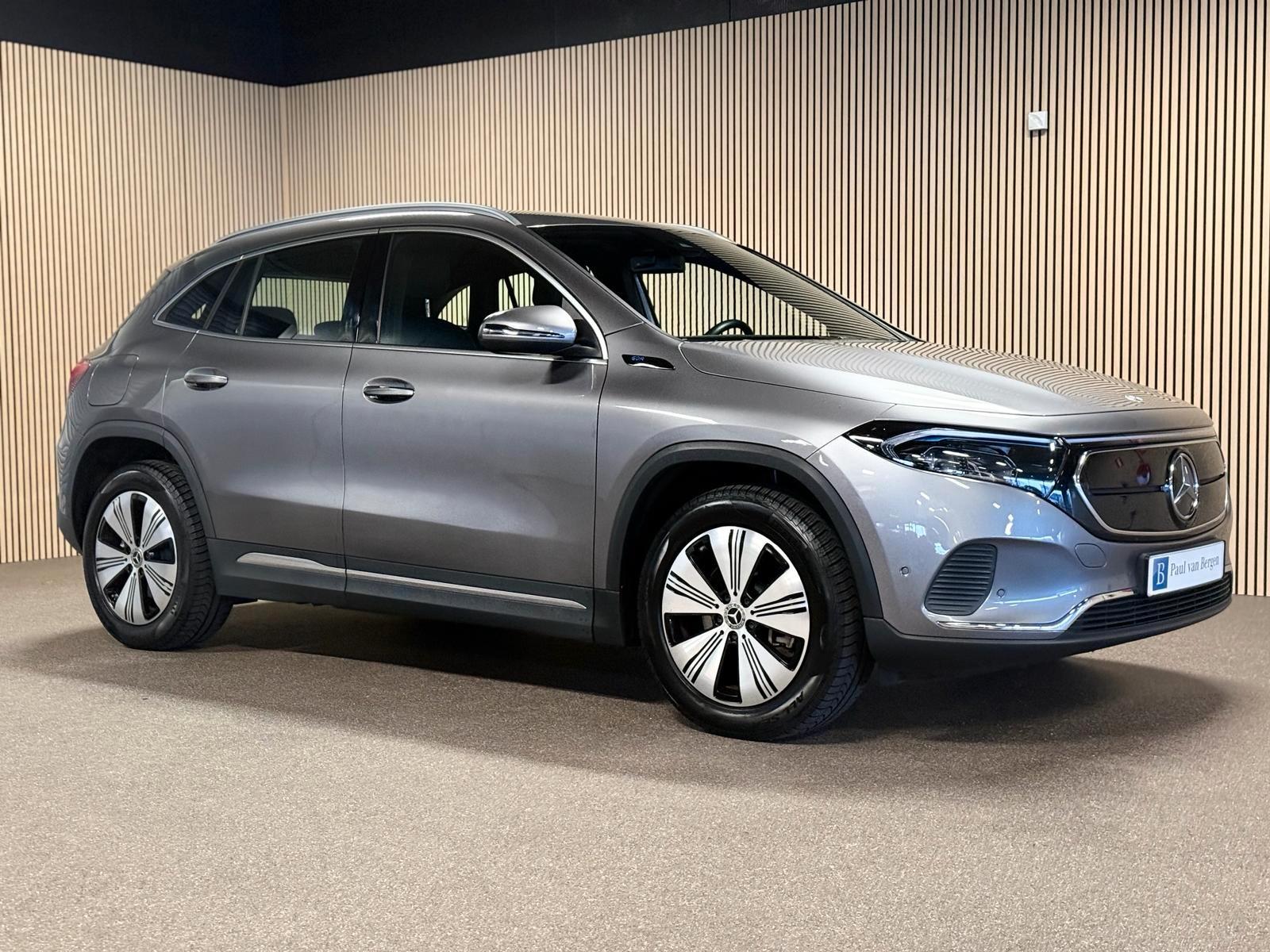 Mercedes-Benz EQA 250 Progressive-WIDESCREEN-AMBIENTE-SOH 91%