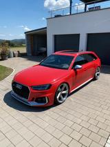 Audi RS4 B9  - Audi RS4 B9
