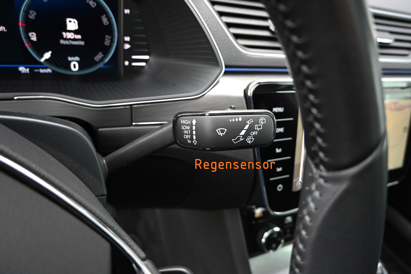 Fahrzeugabbildung SKODA Superb 2.0 TDI DSG 4x4 SCOUT Combi °ACC°AHK°STHZ